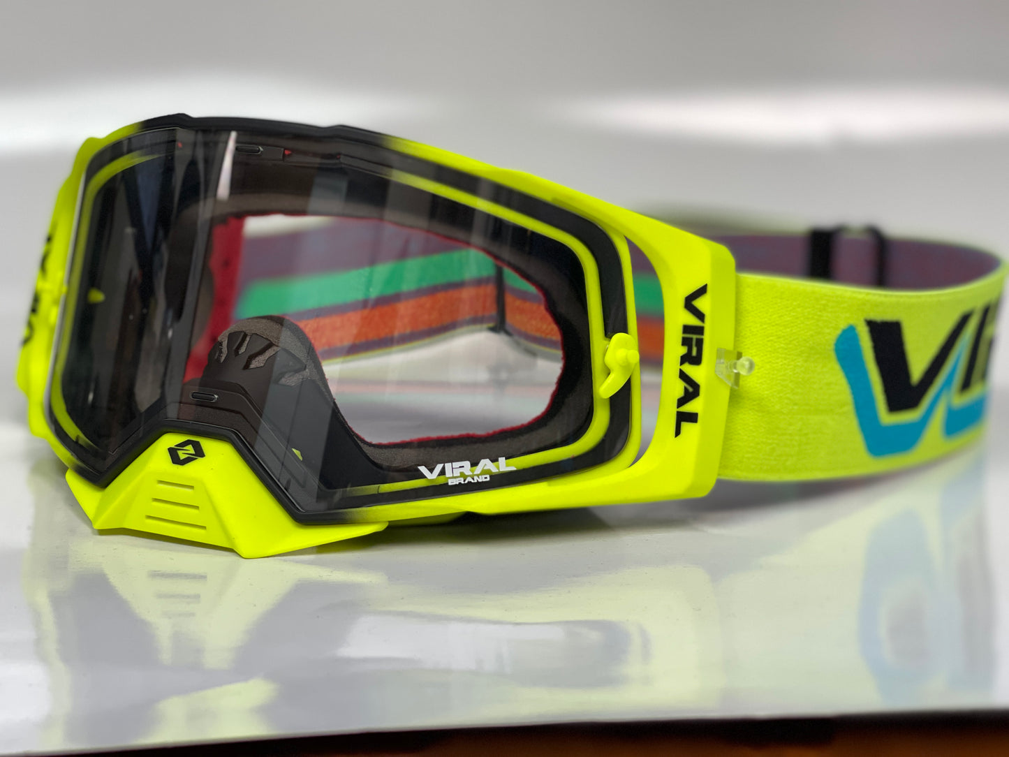 WORKS Series Goggles